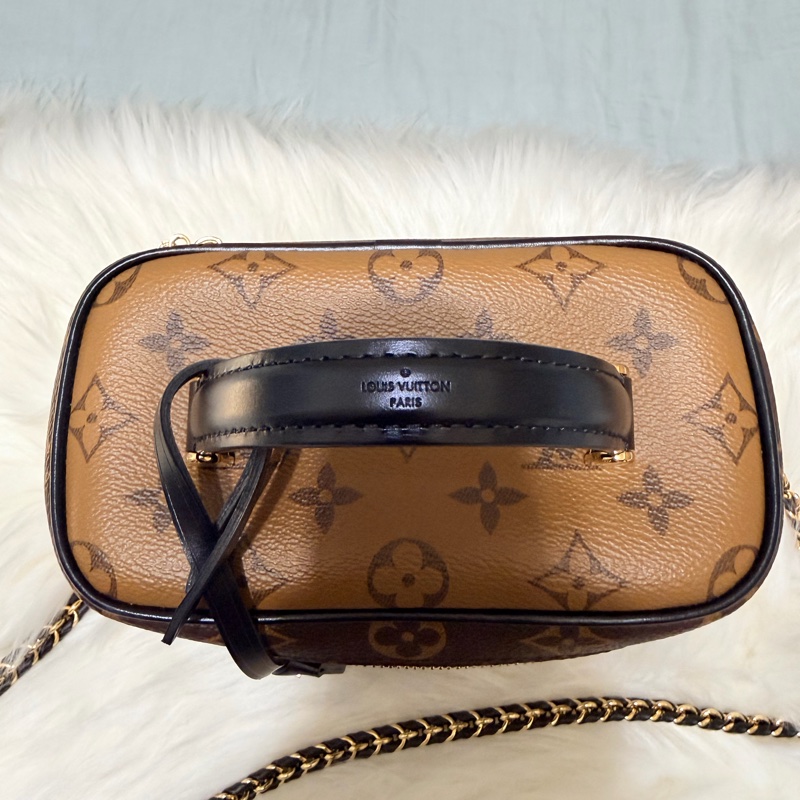 LV 經典老花 Vanity PM-1