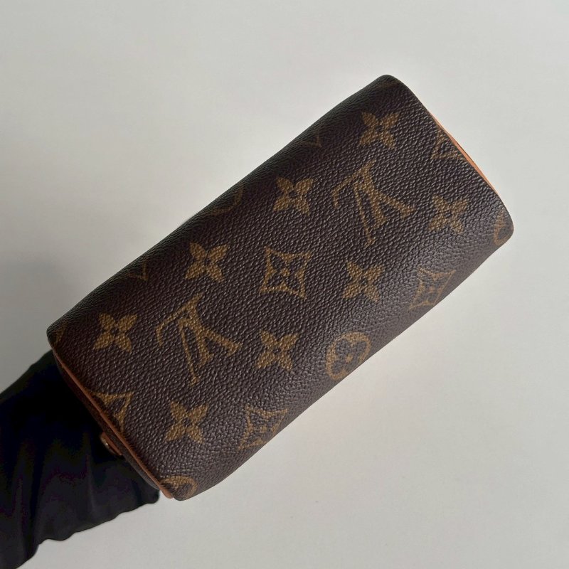 經典款🤎 98新✨ Louis Vuitton LV 路易威登 Speedy Nano-16