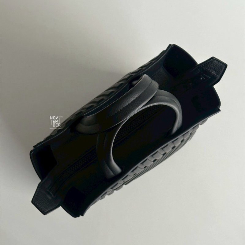 閒置新🙌🏻 Balenciaga 巴黎世家 CAR East-West Tote Bag-2