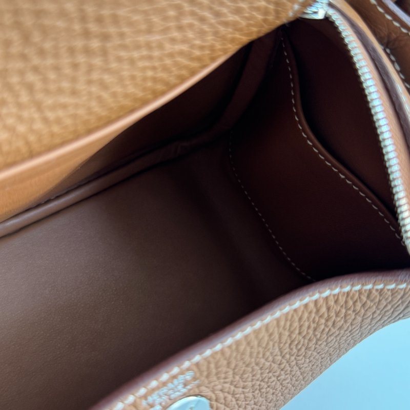 99新🆕 全配有購證🙌🏻 Hermès 愛馬仕 Mini Lindy 金棕銀釦二代-12