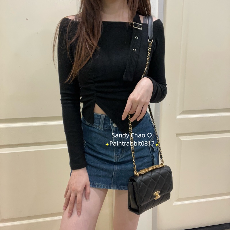 ෆ Chanel 22S字母帶鑽手把-5