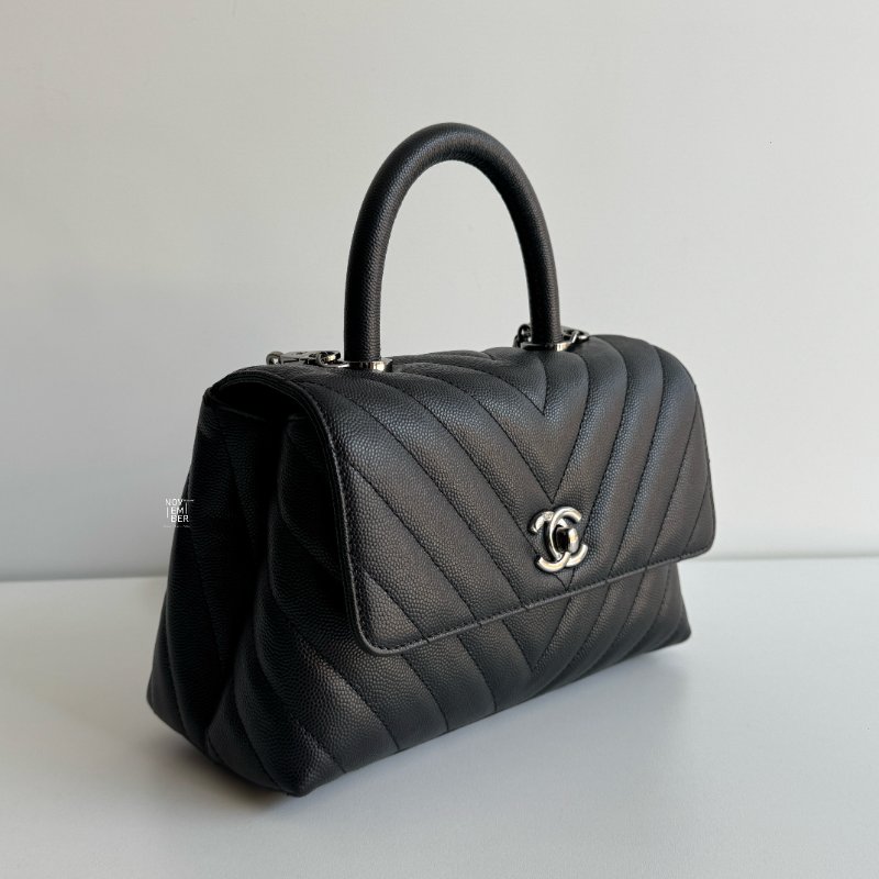 99新🆕 全配有購證🙌🏻 保卡款28開 Chanel Coco Handle 小號 黑銀🖤-1