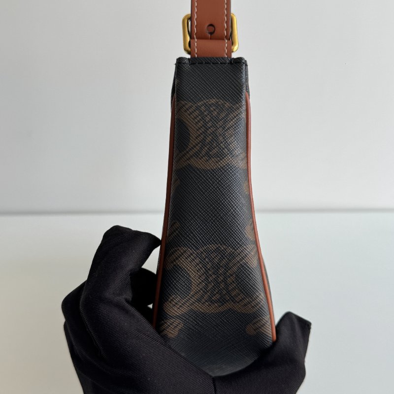 99新🆕 Celine 瑟琳 AVA 老花半月包 棕色-8