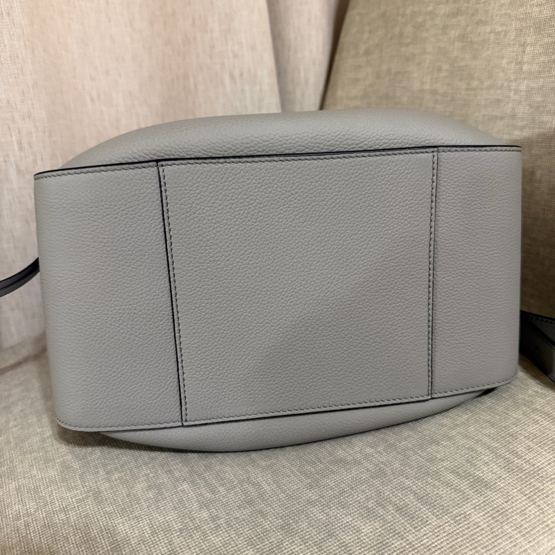 LOEWE Hammock Pearl Gray Small 珍珠灰-5