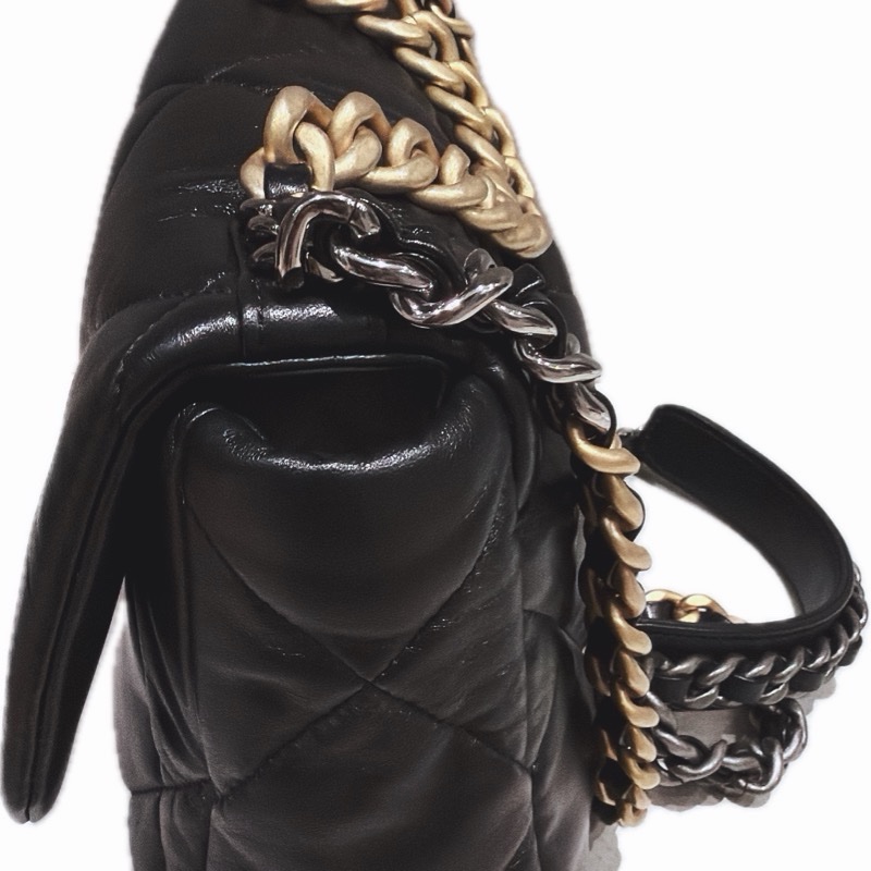 Chanel 19 大26cm (全新)-1