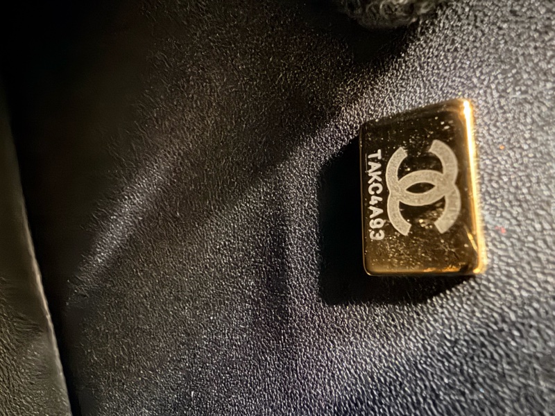 Chanel Boy Mini 黑色荔枝紋牛皮 金鍊 迷你翻蓋斜背包-2