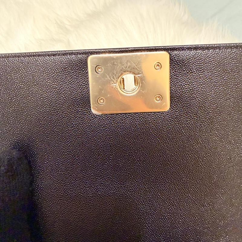 Chanel Boy Mini 黑色荔枝紋牛皮 金鍊 迷你翻蓋斜背包-11