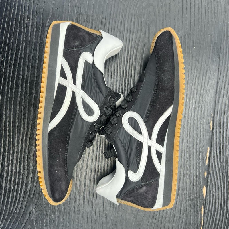 LOEWE羅意威 runner 黑白 41碼-6