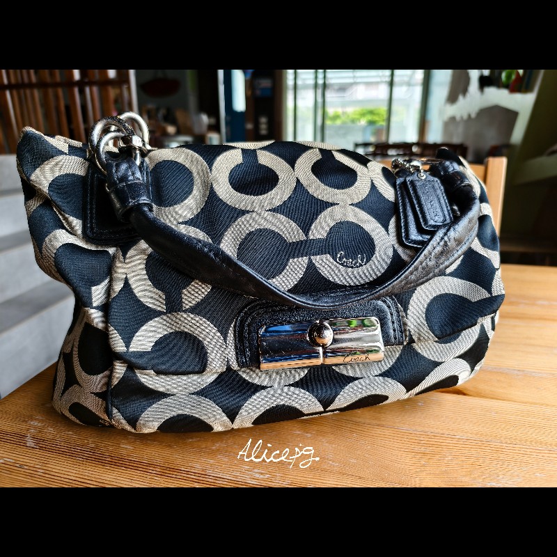coach Op Art Signature 16813肩背包-1