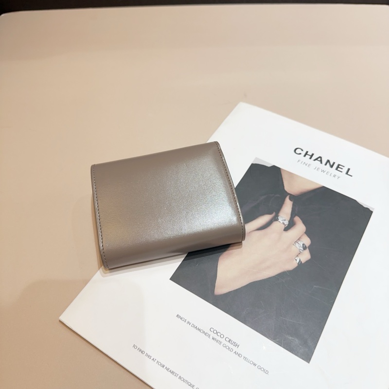 Celine 鵝卵石金釦內零錢三折短夾-1