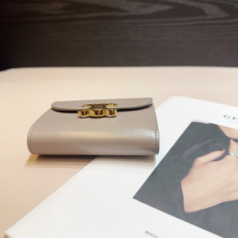 Celine 鵝卵石金釦內零錢三折短夾-2