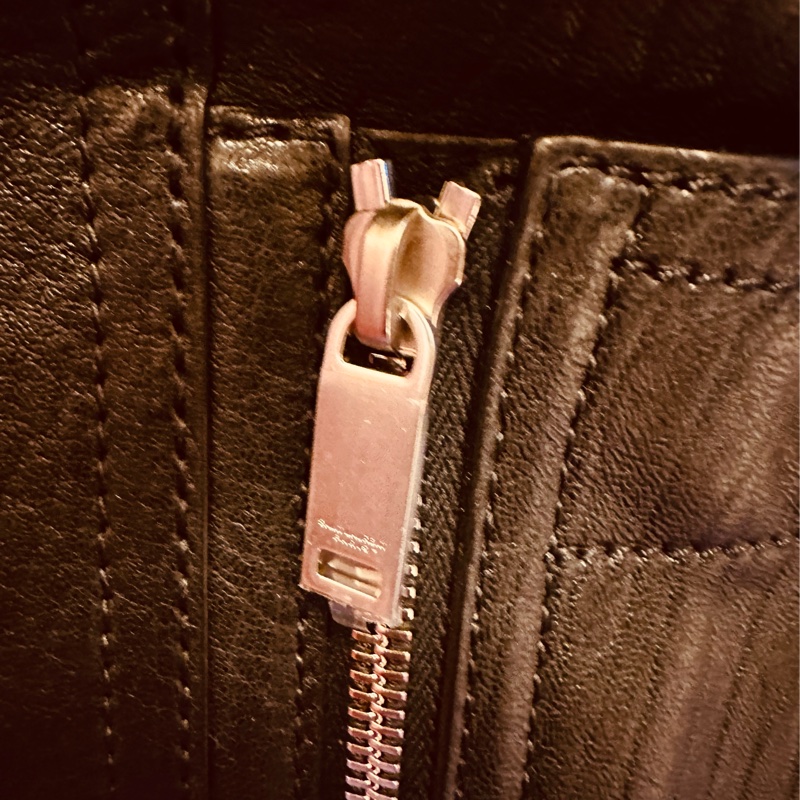 YSL DOWNTOWN TOTE BAGI IN LAMBSKIN LEATHER-12