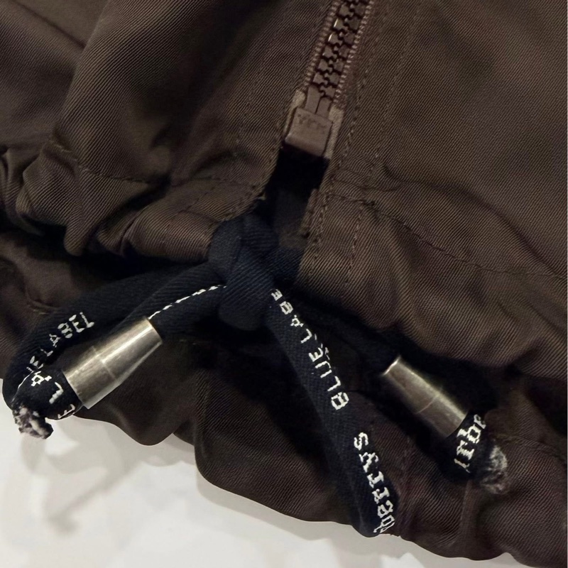 BURBERRY 藍標 束口連帽尼龍格紋口袋戰馬釦外套（帽可收）咖啡色-7