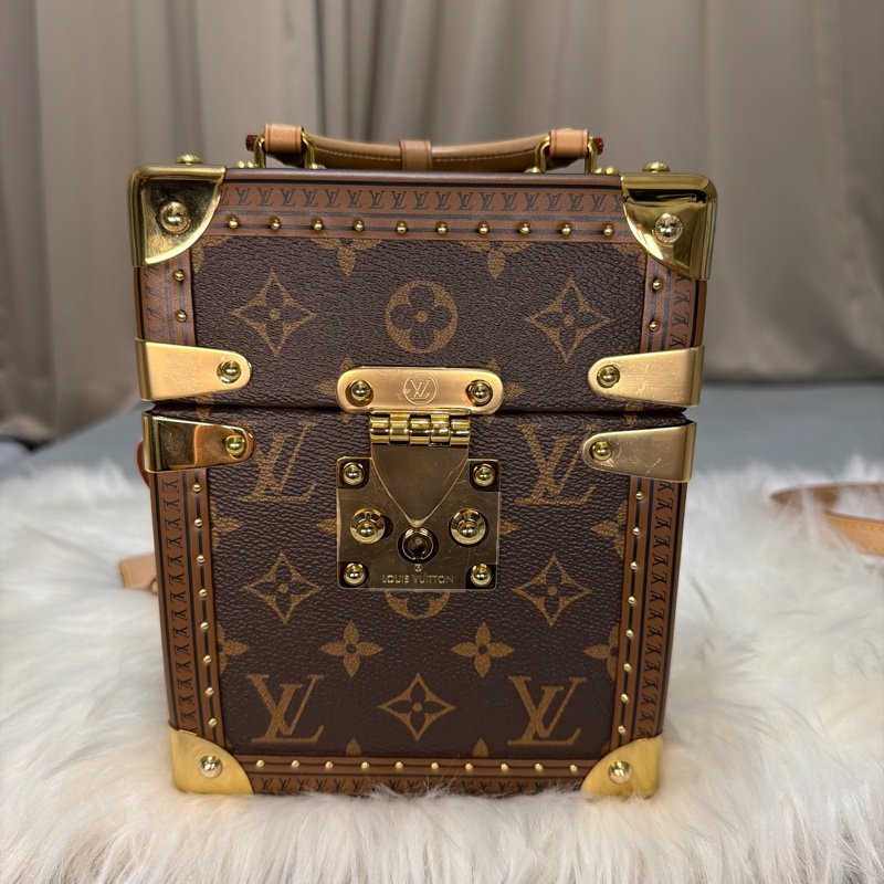 Louis Vuitton Camera Box-5