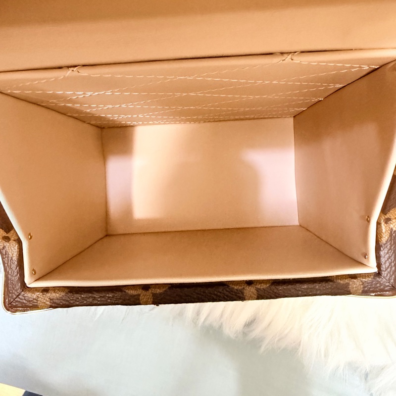 Louis Vuitton Camera Box-8