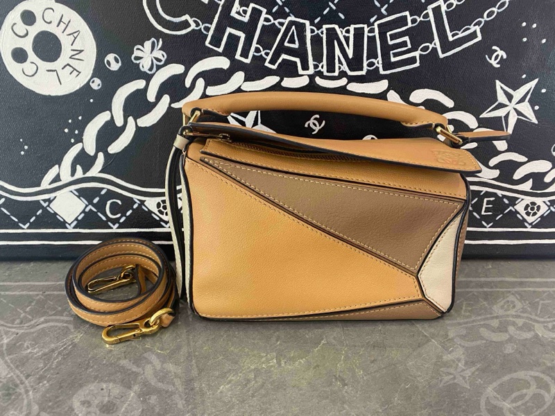 Loewe/羅意威 puzzle mini焦糖色拼色 幾何包 尺寸:長18cm 寬8cm 高12.5-0