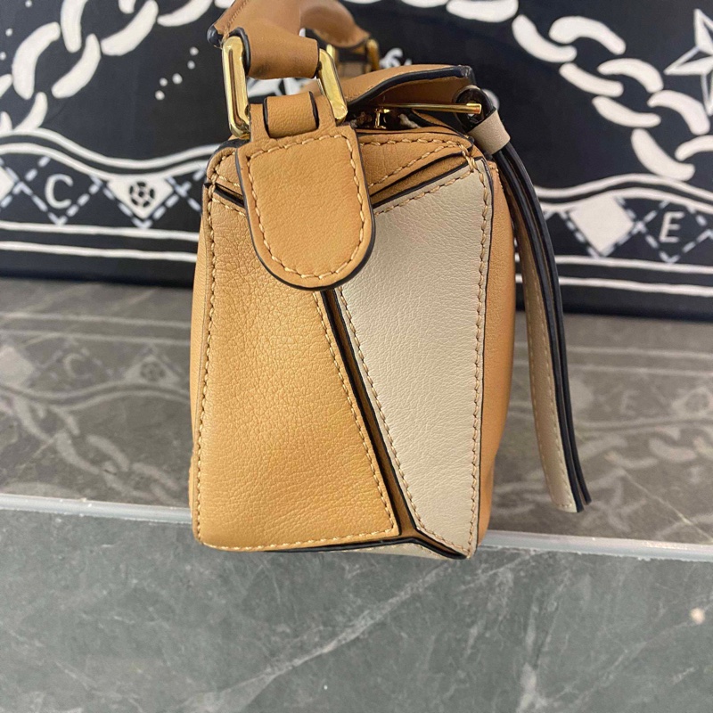 Loewe/羅意威 puzzle mini焦糖色拼色 幾何包 尺寸:長18cm 寬8cm 高12.5-2