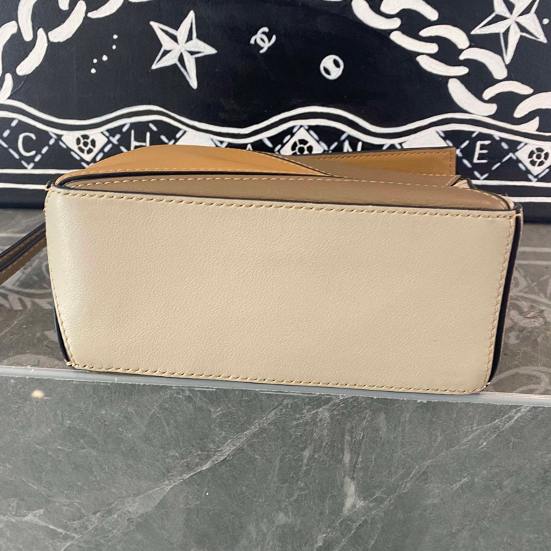 Loewe/羅意威 puzzle mini焦糖色拼色 幾何包 尺寸:長18cm 寬8cm 高12.5-4