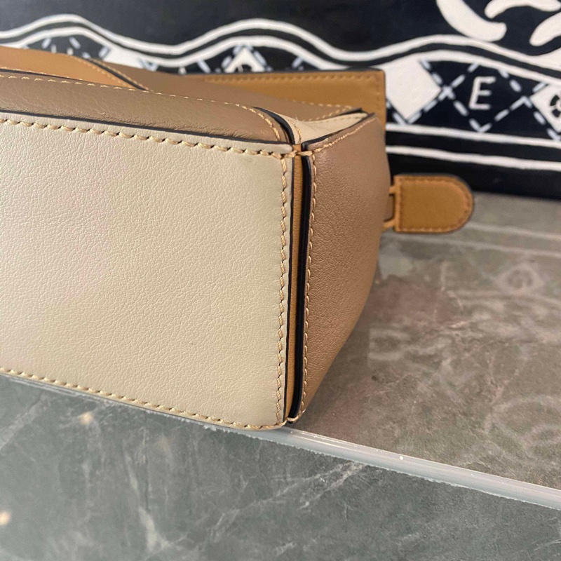 Loewe/羅意威 puzzle mini焦糖色拼色 幾何包 尺寸:長18cm 寬8cm 高12.5-5