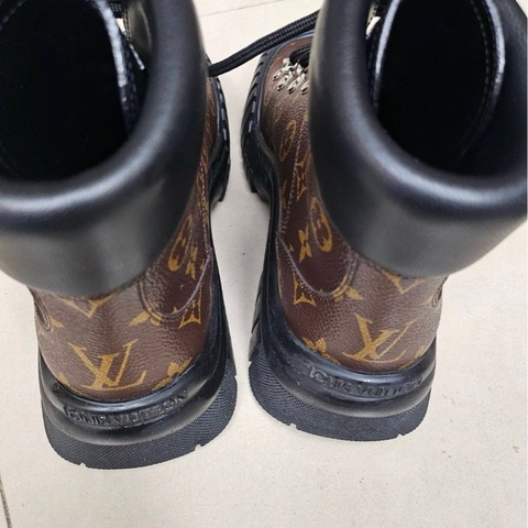 Louis Vuitton Laurette Monogram 鋸齒底短靴 (實際尺寸 38.5 號) 附鞋盒