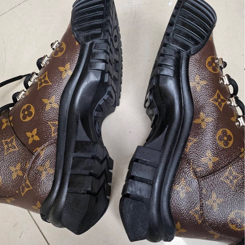 Louis Vuitton Laurette Monogram 鋸齒底短靴 (實際尺寸 38.5 號) 附鞋盒-4