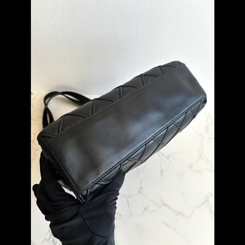 【LA LUNE】絕版中古包 Chanel黑銀旋轉扣華夫餅凱莉包 單肩包 側背包 二手包 古著包-4