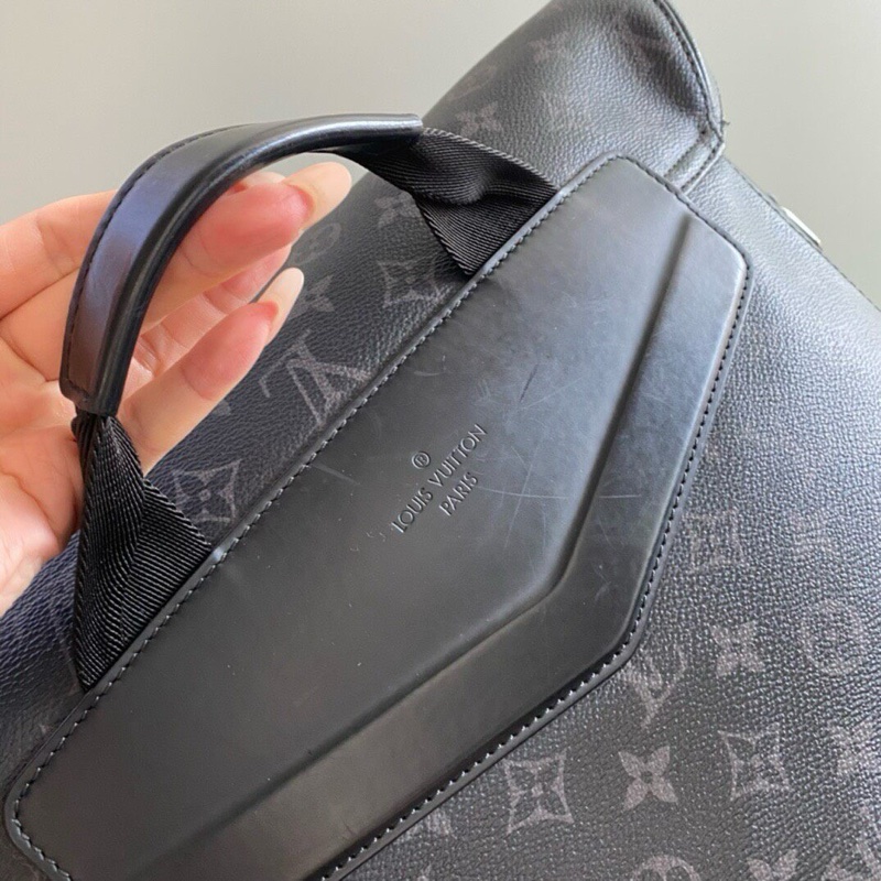 LV路易威登 Voyager黑武士郵差包 經典黑色老花配皮 大號43x31cm-2