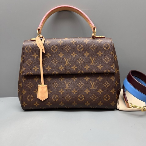 LV路易威登 98新 老花中號Cluny郵差包 尺寸30*23