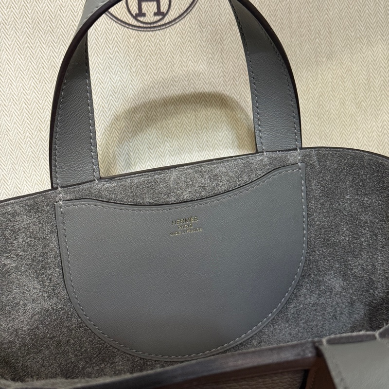 Hermès In-the-Loop 18 愛馬仕 灰黑色豬鼻手提包-1