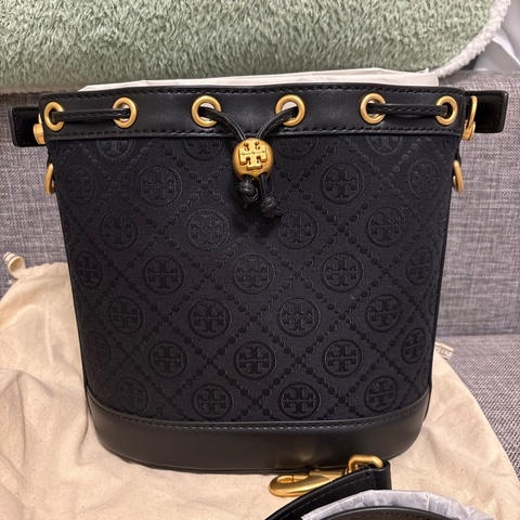 Tory Burch T monogram 水桶包