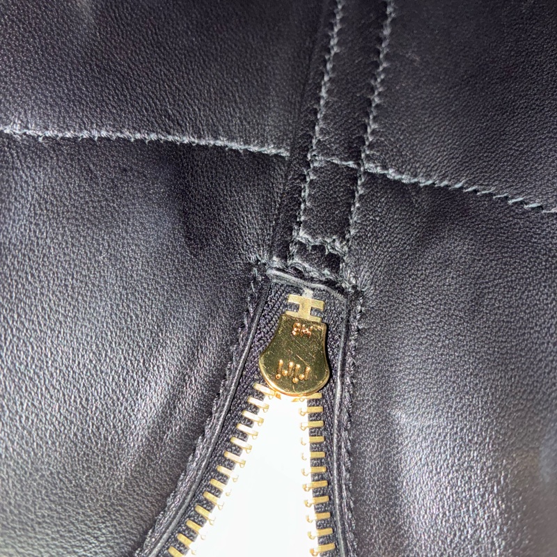 Hermes C刻BOLIDE 25黑色金釦牛皮柏莉包-18