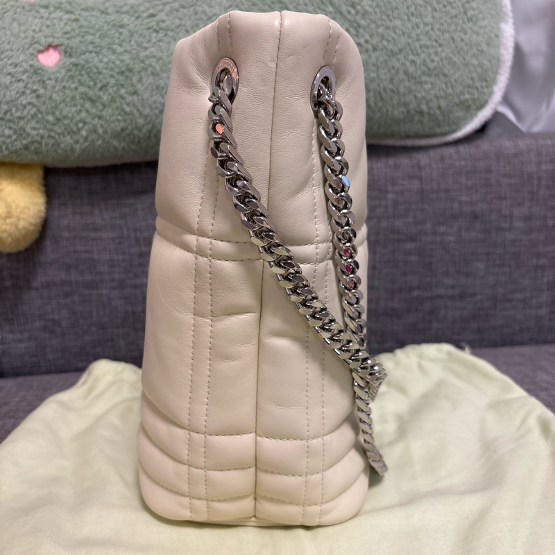 Burberry Lola 水桶包-1