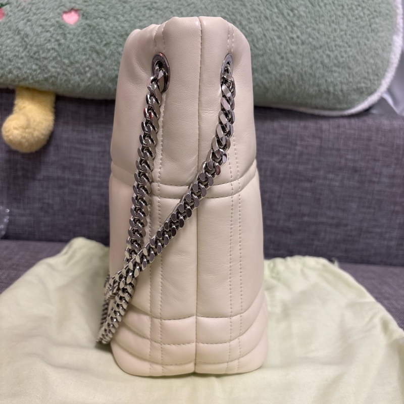 Burberry Lola 水桶包-2