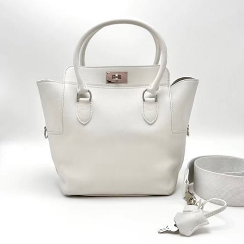 HERMES/愛馬仕奶昔白銀扣牛奶盒子toolbox 20 框P