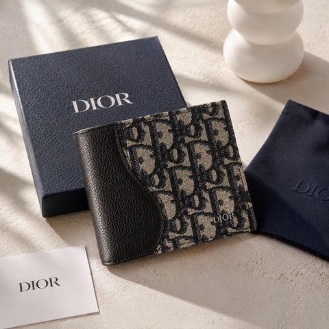914intheair精品代購『全新閒置』Dior Saddle 對折錢包 老花對開皮夾，有零錢袋