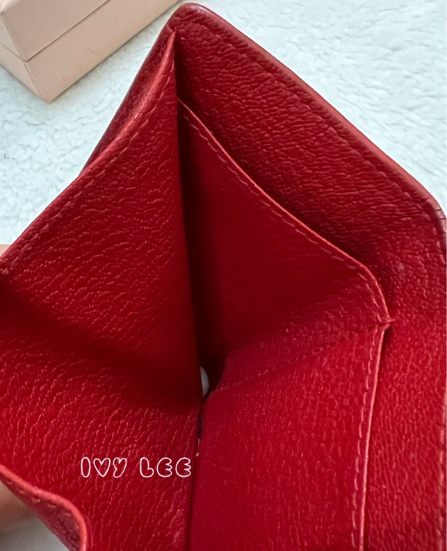 Miu Miu Madras Love 三折短夾 黑 造型紅愛心 正品 二手精品-6