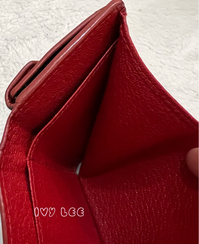 Miu Miu Madras Love 三折短夾 黑 造型紅愛心 正品 二手精品-7