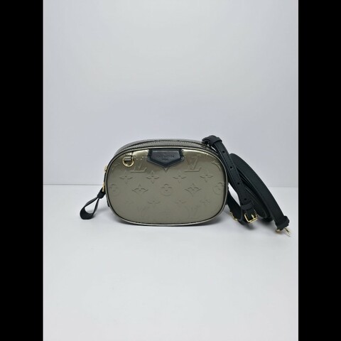 LV - Vernis Crossbody Bag/belt bag