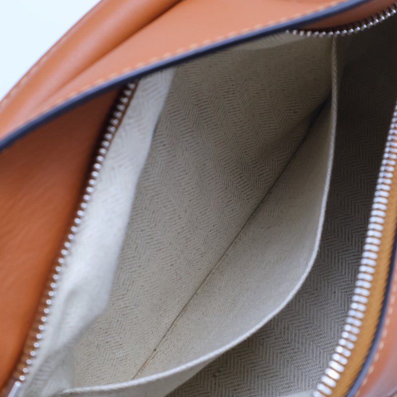 LOEWE Puzzle小牛皮手袋 - 小號棕色-9