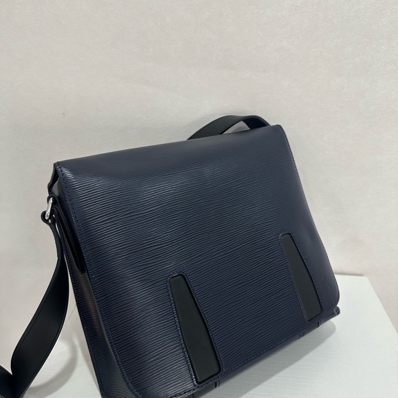 LV路易威登 水波纹男士邮差包 蓝色拼黑色 芯片款-2