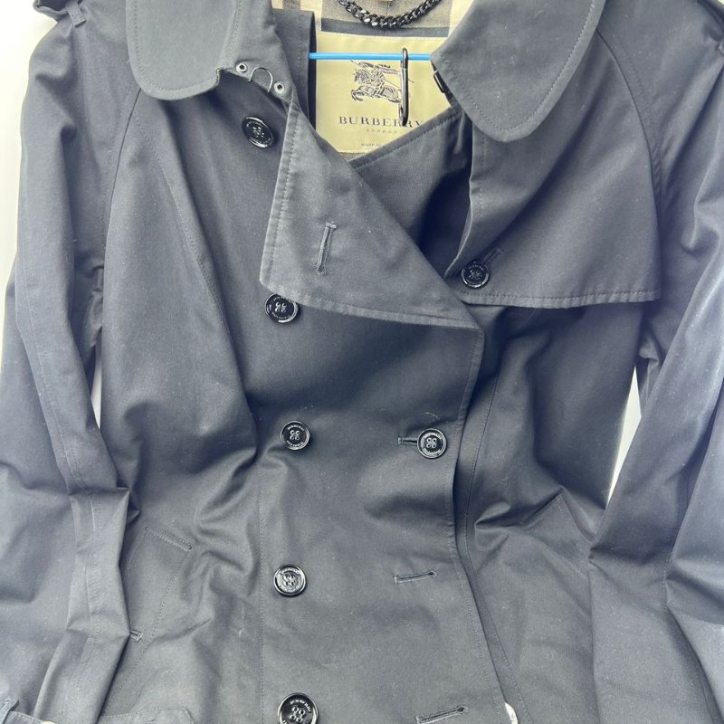 Burberry 短款雙排釦風衣-6