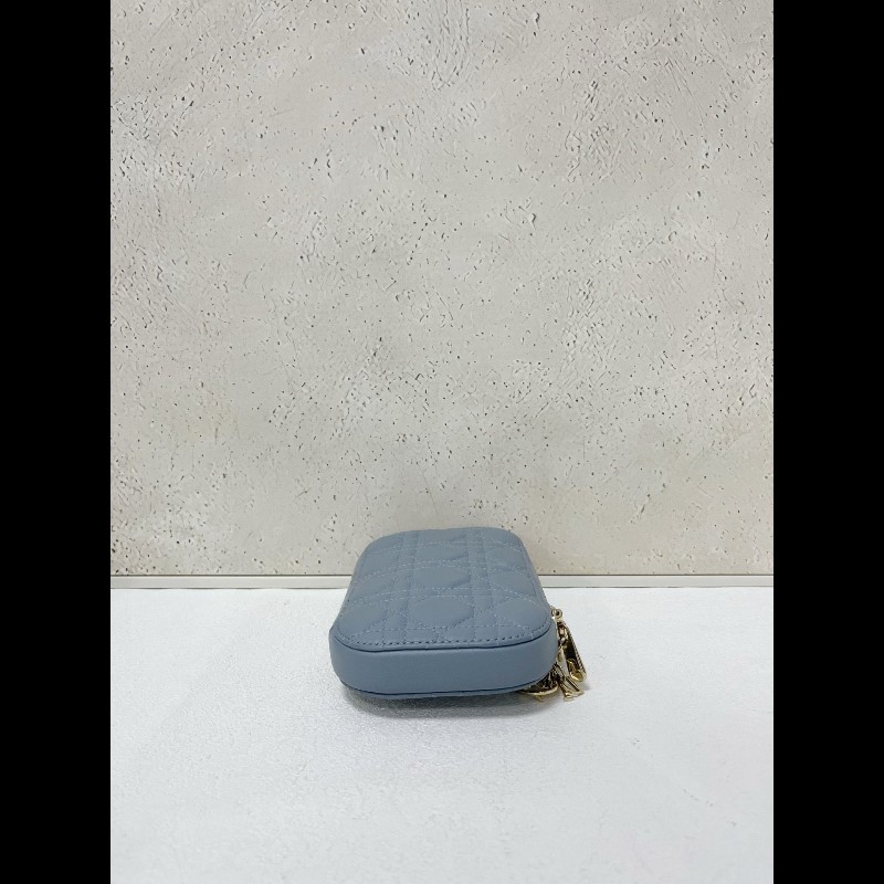 Dior 雾霾藍藤格紋羊皮鏈條手機包-4