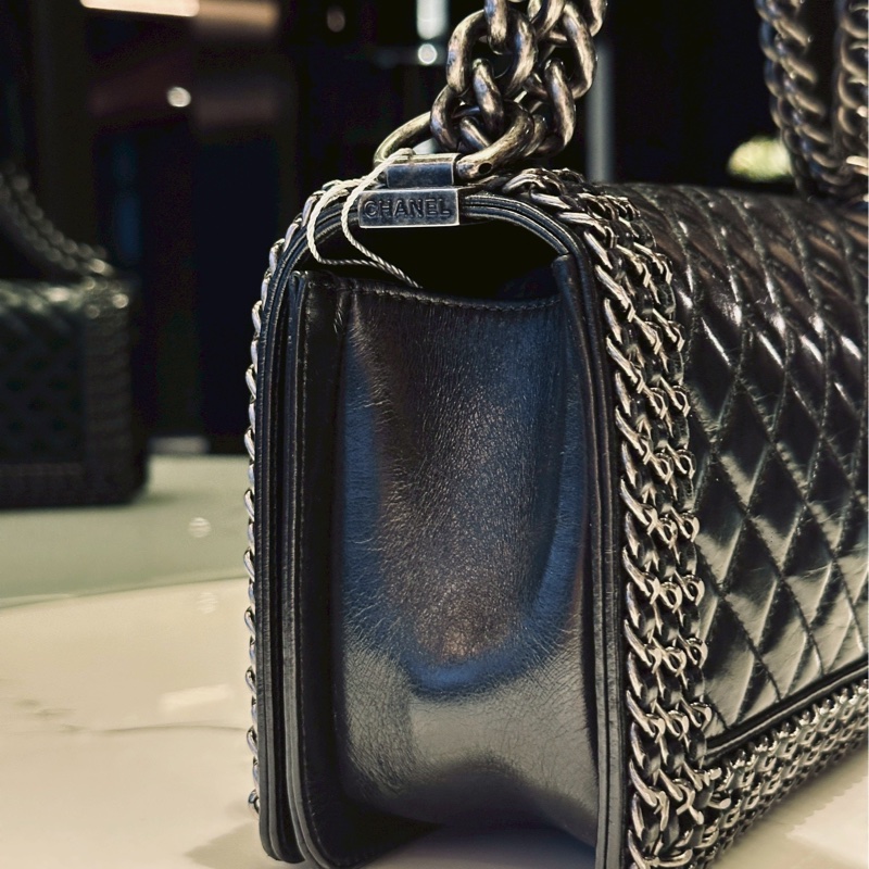 限量款超低價😍Chanel香奈兒黑銀滾邊鏈條牛皮leboy單肩斜挎包-18