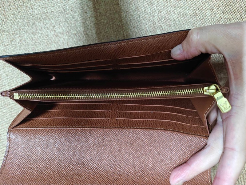 Lv信封長夾-3