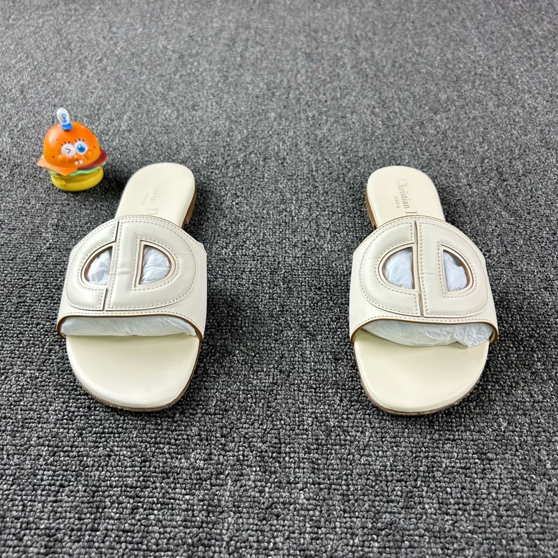Dior迪奧米白豬鼻子拖鞋 尺碼37-1