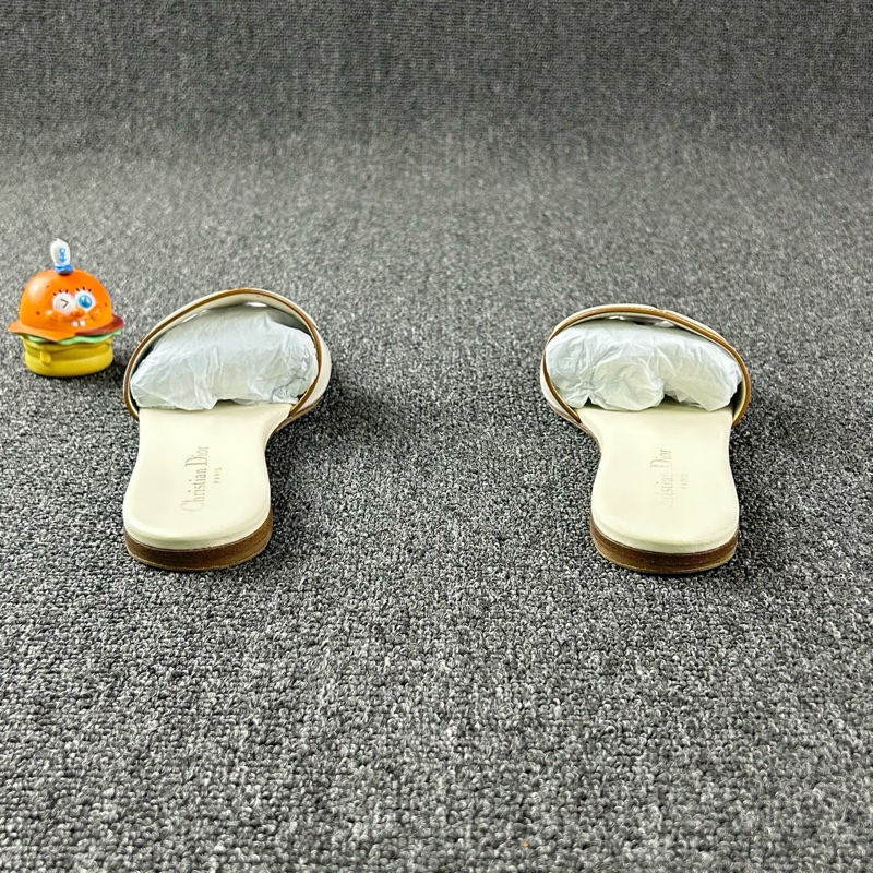 Dior迪奧米白豬鼻子拖鞋 尺碼37-4