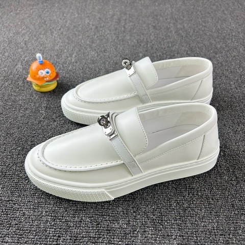 Hermes愛馬仕白色Kelly銀扣樂福鞋 尺碼36