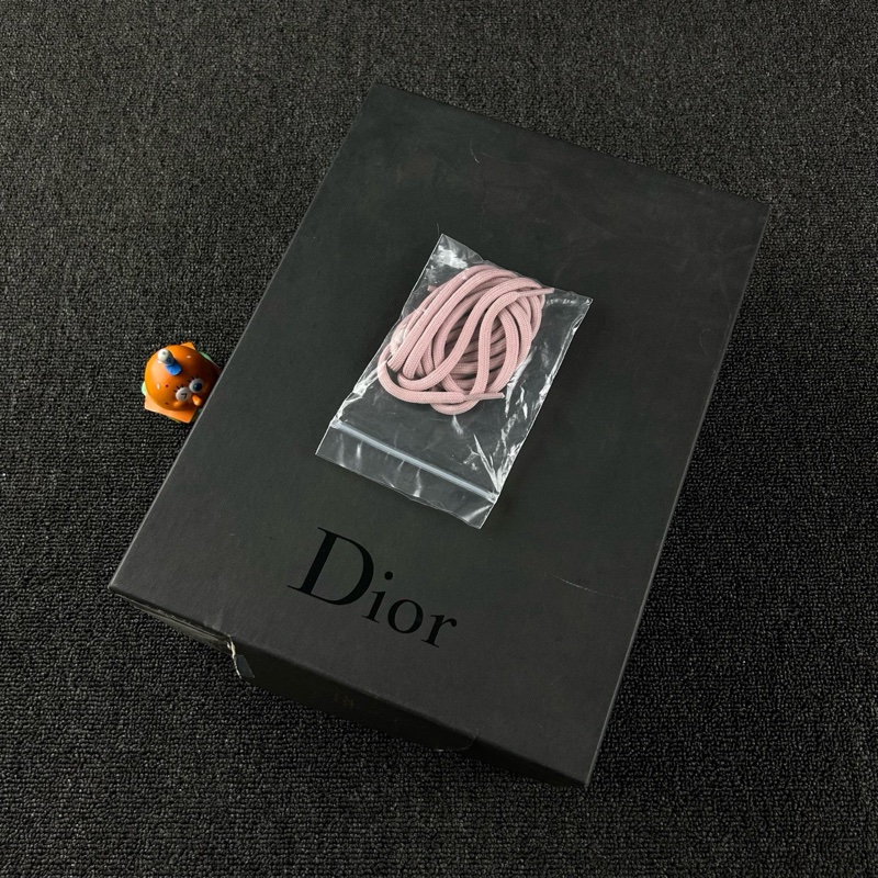 全新 Dior迪奧粉色休閒鞋 尺碼40-6
