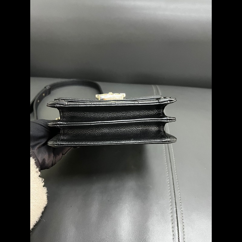 Chanel Boy Bag
直版Leboy-5