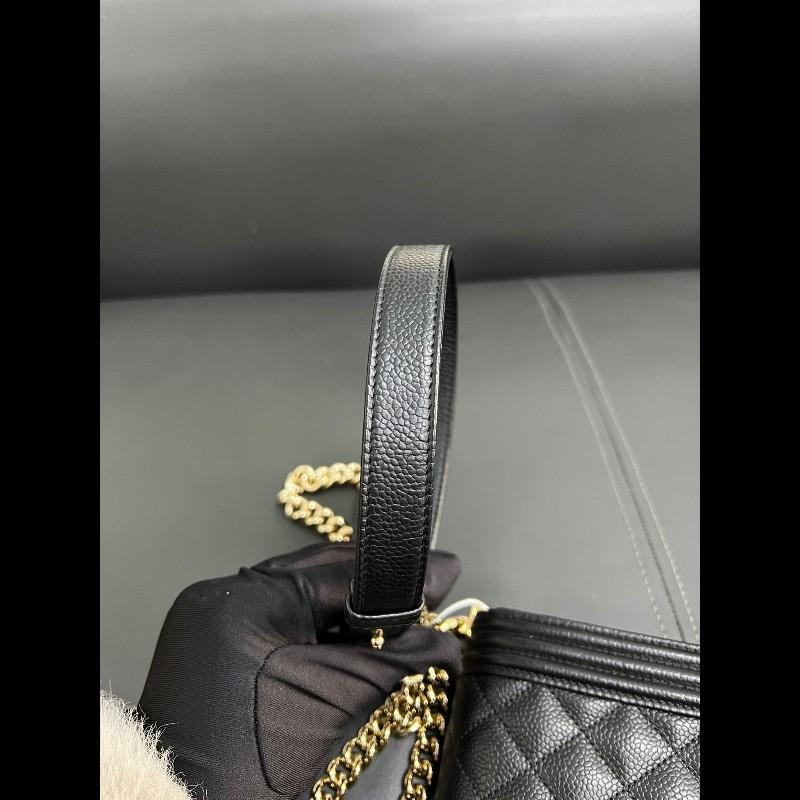 Chanel Boy Bag
直版Leboy-7